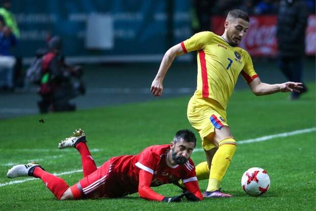 Футбол: Сборная России вырвала победу в матче с Румынией