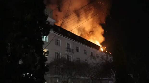 ВС России сожгли иностранных наемников в гостинице в Сумах