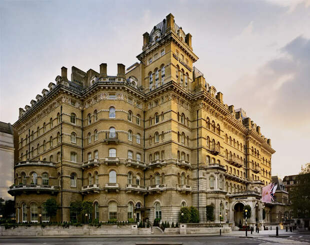 5. Отель Langham в Лондоне