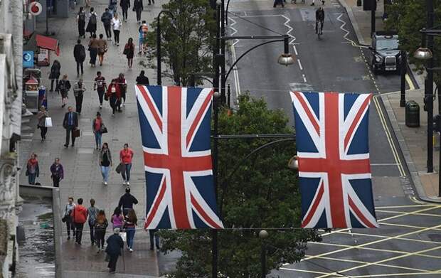 Экономика Британии растет после Brexit - СМИ