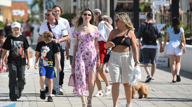 Месяц отпускных: россиянам рассказали, сколько предстоит работать в июле