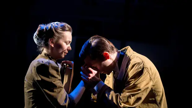 Режиссёр Долмазян рассказал о спектакле «Достоевская. Сны Анны» и нападках на русскую культуру за рубежом