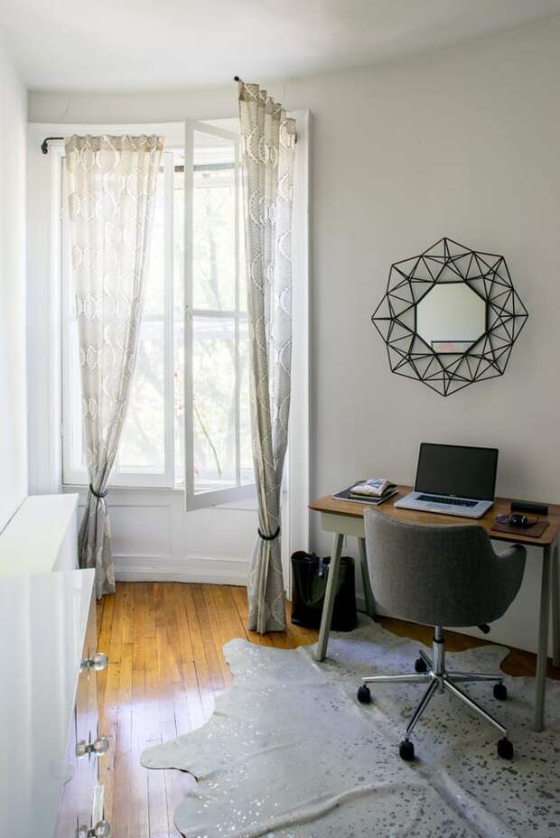 Нестандартная планировка квартиры: основа дизайн-палетки - белый, серый, светло-коричневый