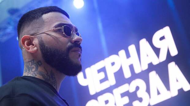 «Проводит в вип-зону»: появились подробности о новой девушке Тимати