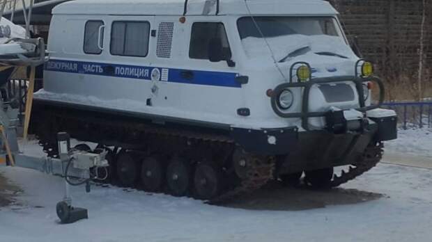 Сотрудники ГИБДД тоже не дремлют))) Сотрудники ГИБДД тоже не дремлют))) авто, холод, якутия, якутск
