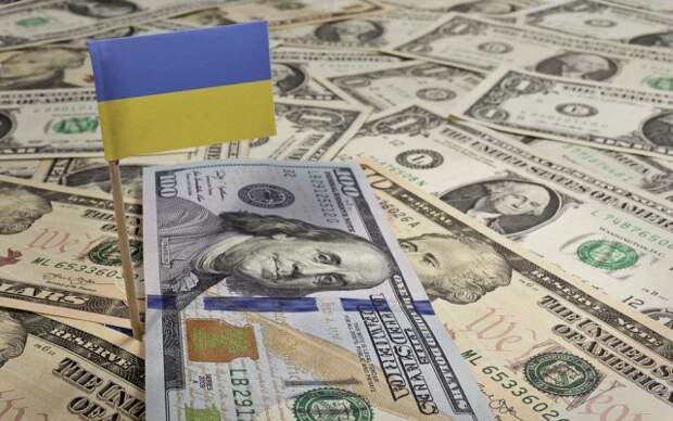 Миллионы в унитаз. Киев клянчит деньги на ПВО, а строит сортир