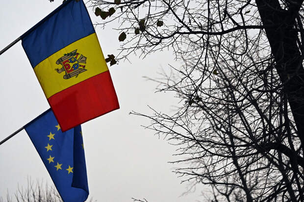 Молдавия попросила Канаду выделить крупный займ для поддержки правительства