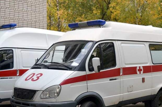 В Москве школьница упала с 22 этажа и выжила