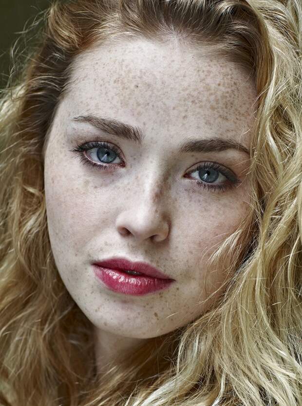 Фрейя Мавор / Freya Mavor красивая девушка-шотландка с веснушками. фото