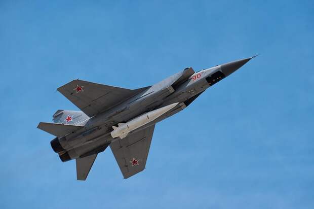 Минобороны заявило о массированном ударе по центру Киева в случае срыва Дня Победы