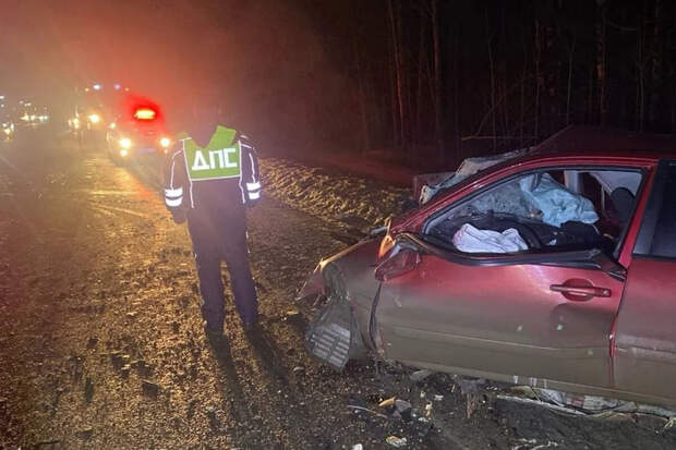 В Свердловской области люди не выжили в лобовой аварии
