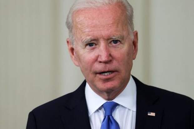 U.S. President Joe Biden delivers remarks on the state of his American Rescue Plan from the State Dining Room at the White House in Washington, D.C., U.S., May 5, 2021. REUTERS/Jonathan Ernst
