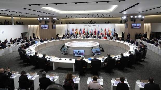 Россия успешно заменила G8  на G20