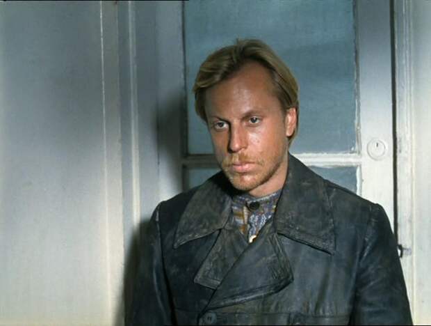 Свой среди чужих, чужой среди своих (1974) Свой среди чужих, чужой среди своих (1974)