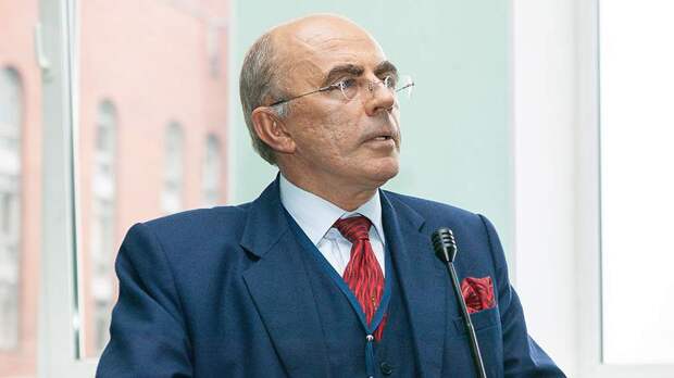 Суд отстранил Запесоцкого от должности ректора СПбГУП