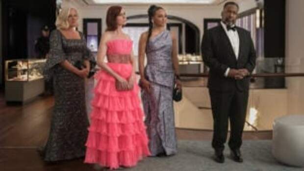 Molly Price as Det. Jackie Donnelly, Carrie Preston as Elsbeth Tascioni, Carra Patterson as Kaya Blanke, and Wendell Pierce as Captain Wagner