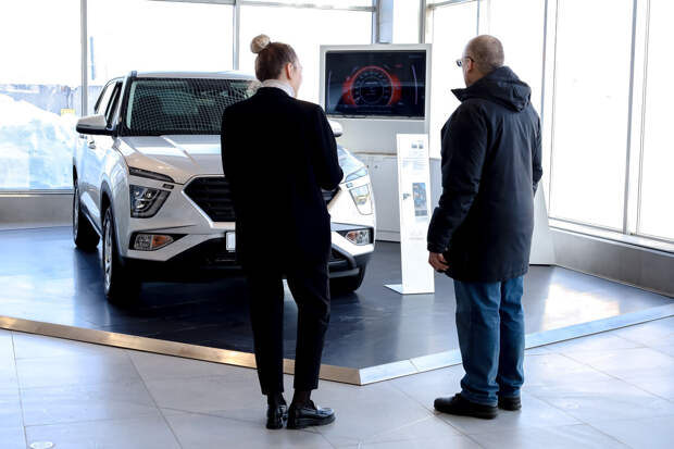 Продажи автомобилей в России выросли в апреле на 78%