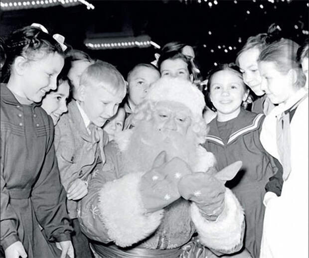 20 фото с советским Дедом Морозом из 80-х годов дед мороз, новый год
