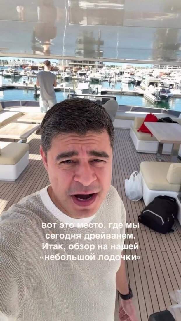 Пир во время чумы: кировский депутат отметил день рождения в Дубае