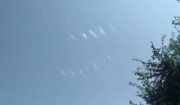 В небе заметили. Замечен в небе 07.05.2025. ночью был замечен в небе 07.05.2025. заметили небо минт3ляции.