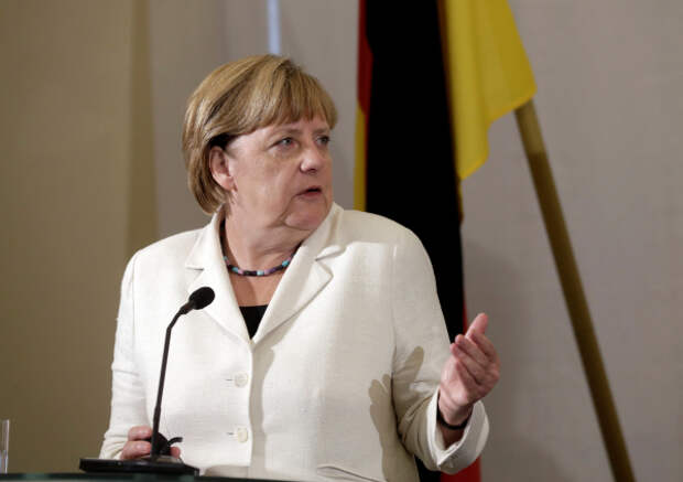 Меркель призвала страны Европы заняться причинами появления беженцев