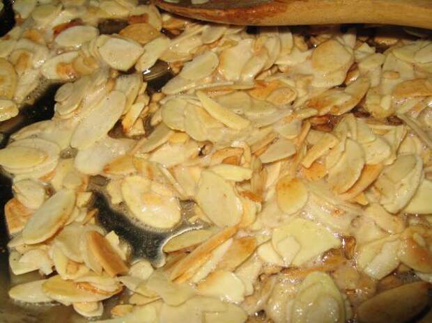 Стручковая фасоль запеченная с чесноком