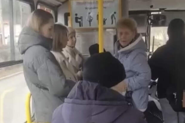 В Ангарске пассажир автобуса ударил в лицо ребенка и попал на видео