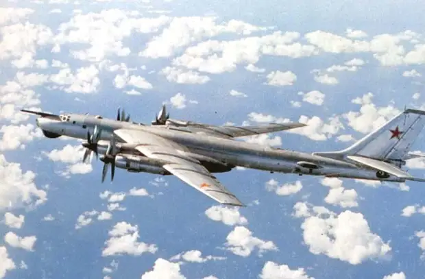 tu95rc-2.jpg