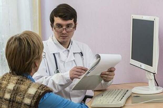 Почему не стоит игнорировать затяжную икоту, объяснила врач