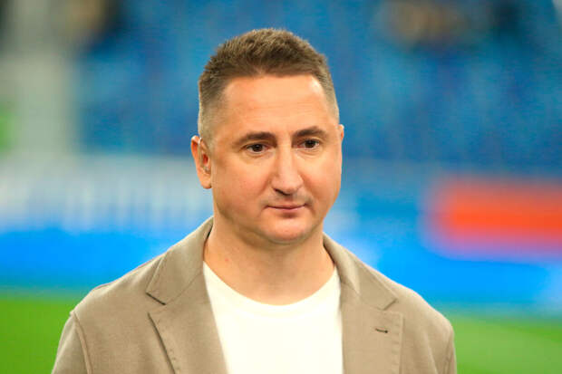 Экс-игрок Быстров остался недоволен из-за меняющегося состава сборной России