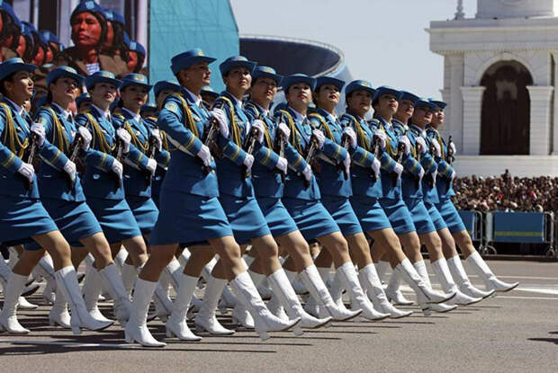 Девушки в армии Казахстана (27 фото)
