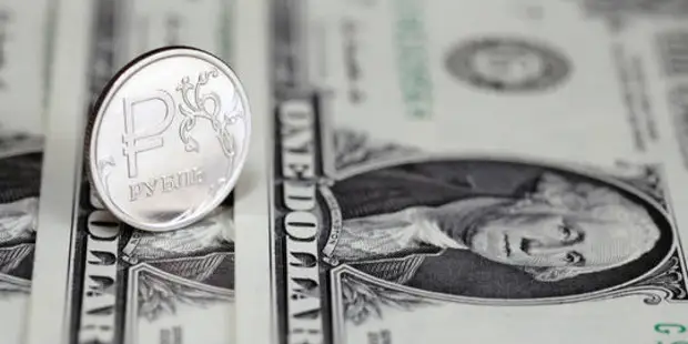 Предсказания Байдена по обвалу рубля — не сбываются