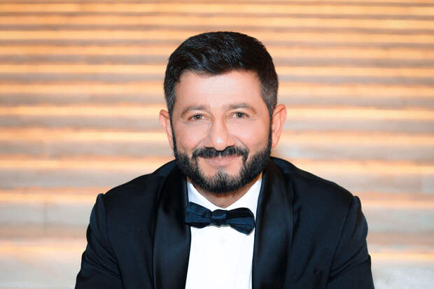 Актер Михаил Галустян заявил, что хочет сыграть драматическую роль в кино