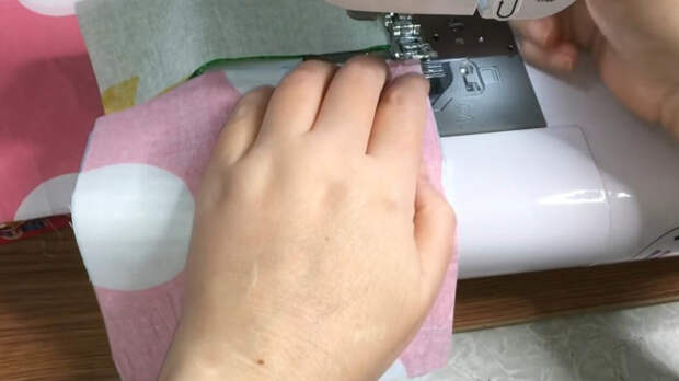 Как сшить крутое лоскутное одеяло из кусочков ткани