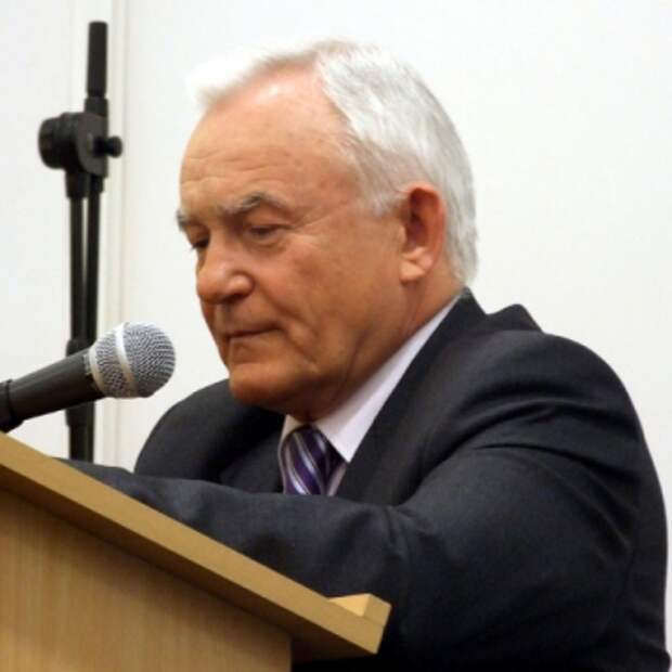 Экс-премьер Польши: диалог между РФ и Варшавой сменился истерией