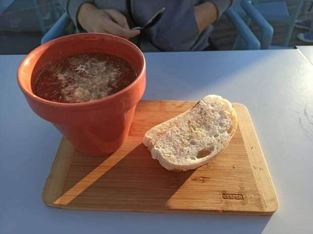 Рестораны и кафе, которые немного перестарались с подачей блюд