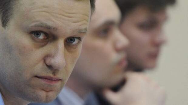 Алексей Навальный в суде в Кирове