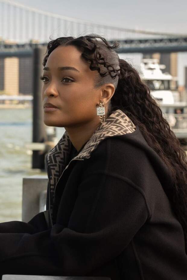 Diana Looks Out - PG S04E05 - Ego Death - Power Book II: Ghost