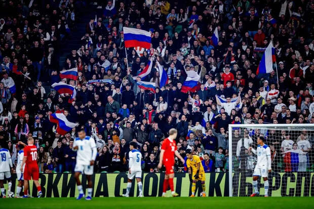 Быстров назвал позором Карпина победу сборной России над Никарагуа