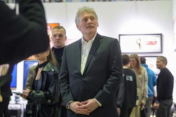 Перебои с интернетом прокомментировал Песков