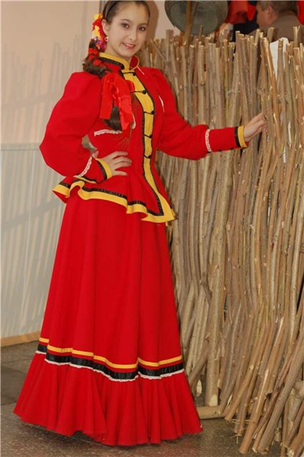 Казачье женское платье