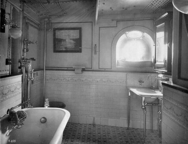 Ванная комната на крейсере "Варяг" Увидеть, интересные, фото