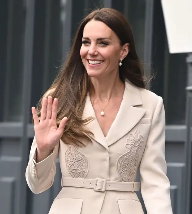 Кейт Миддлтон и принцесса Анна впервые вместе вышли в свет