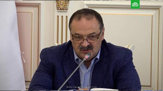 Глава Дагестана обвинил чиновников в попытке «отмазать» детей от службы в армии