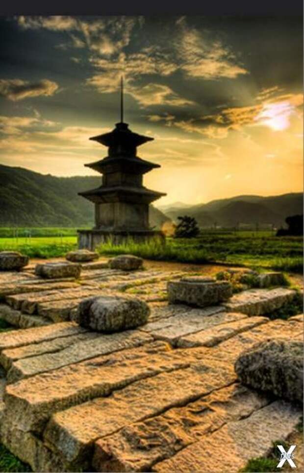 Храм Гумунсаджи, недалеко от Кёнджу, ...