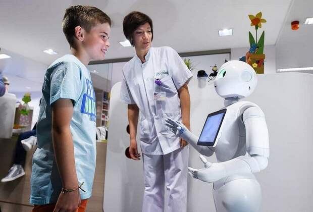Китайский робот-доктор в мире, изобретение, люди, наука, роботы, технология