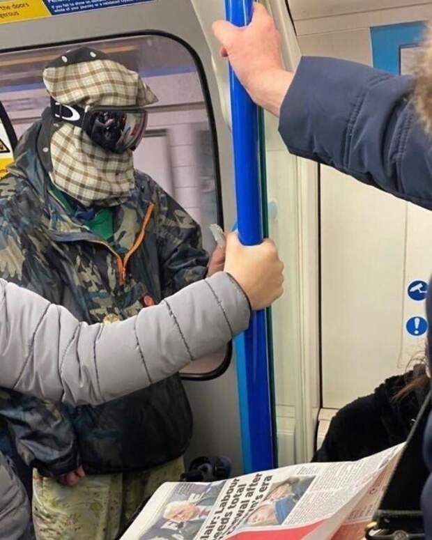 Какие масочки встречаются на пассажирах метро Какие масочки встречаются на пассажирах метро