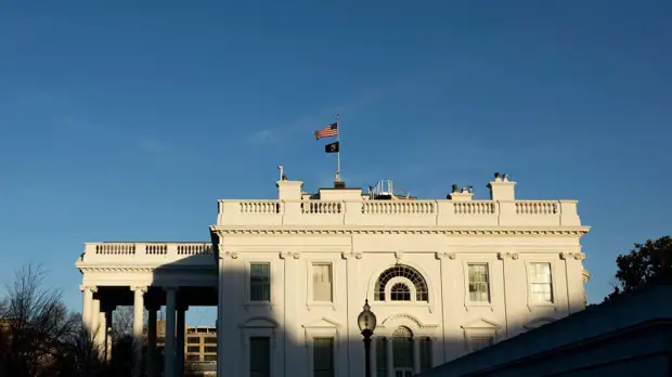 Байден подписал указ о о запрете инвестиций, торговли и финансирования ДНР и ЛНР