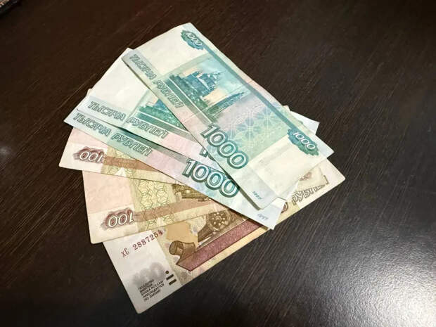 Зачем вся страна ринулась к банкоматам? ЦБ раскрыл неожиданную причину, и это не кризис