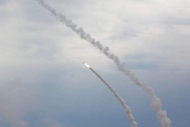 Telegraph: против Украины впервые применили учебные «ракеты-зомби» РМ-48У